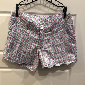 Birdies and Bows golf shorts
